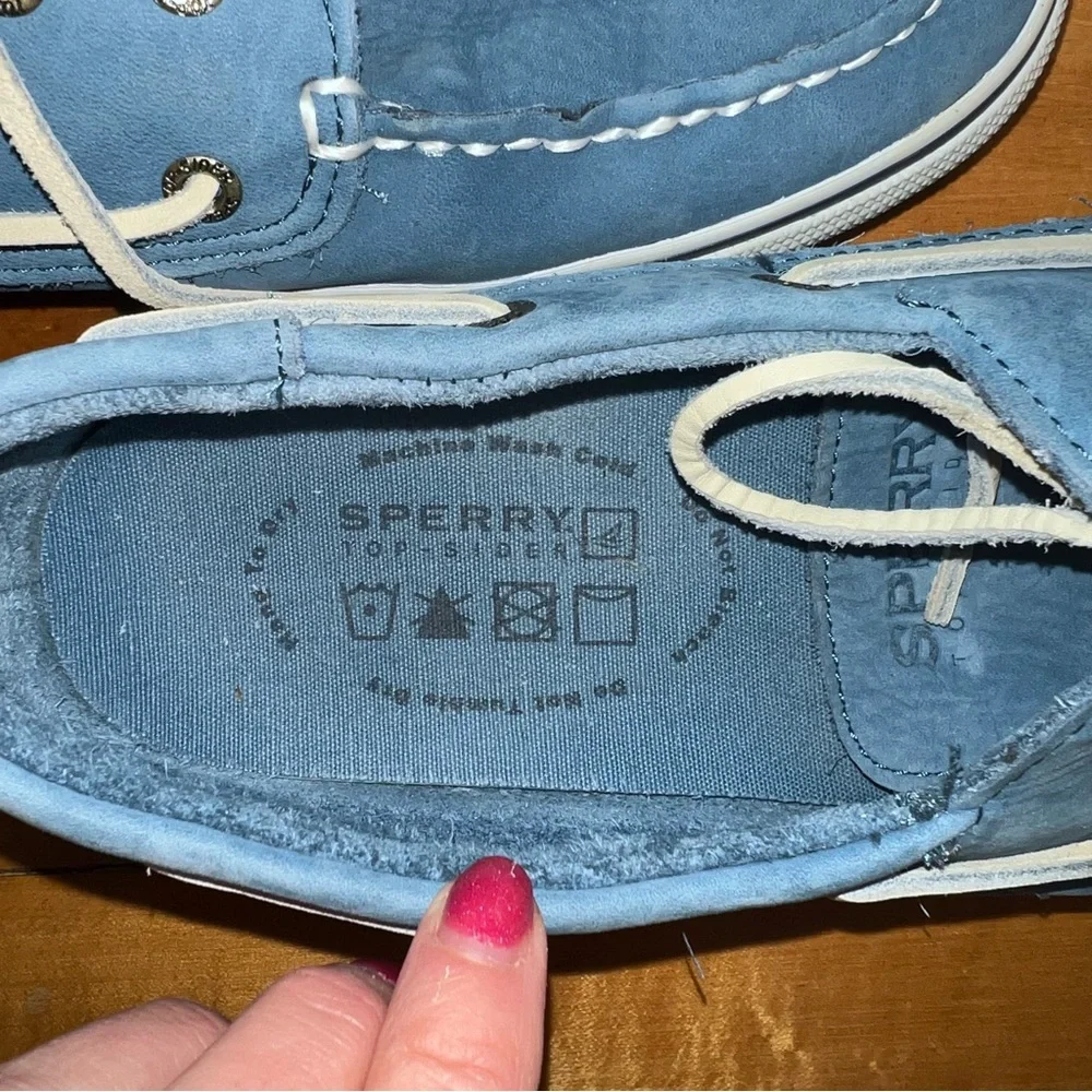Sperry topsider blue
